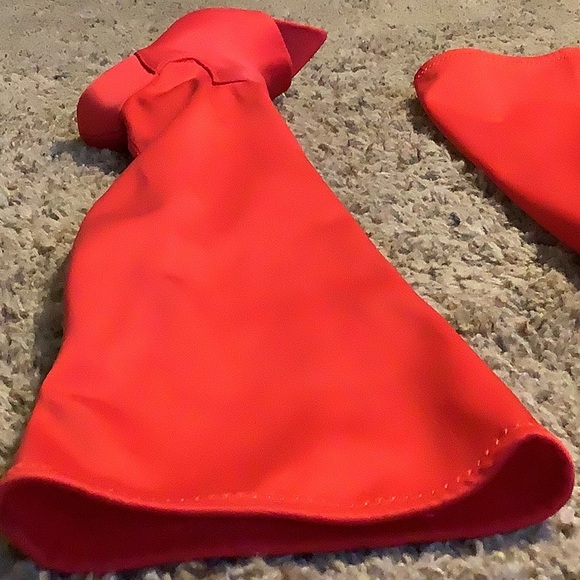 ❤️‍🔥❤️‍🔥Ladies Red Knee Boots❤️‍🔥❤️‍🔥 - Picture 4 of 6